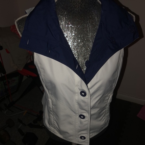 NWT Ralph Lauren Reversible Winter Vest Petite - Picture 9 of 13